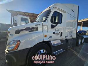 2018 Freightliner Cascadia - Sleeper Truck